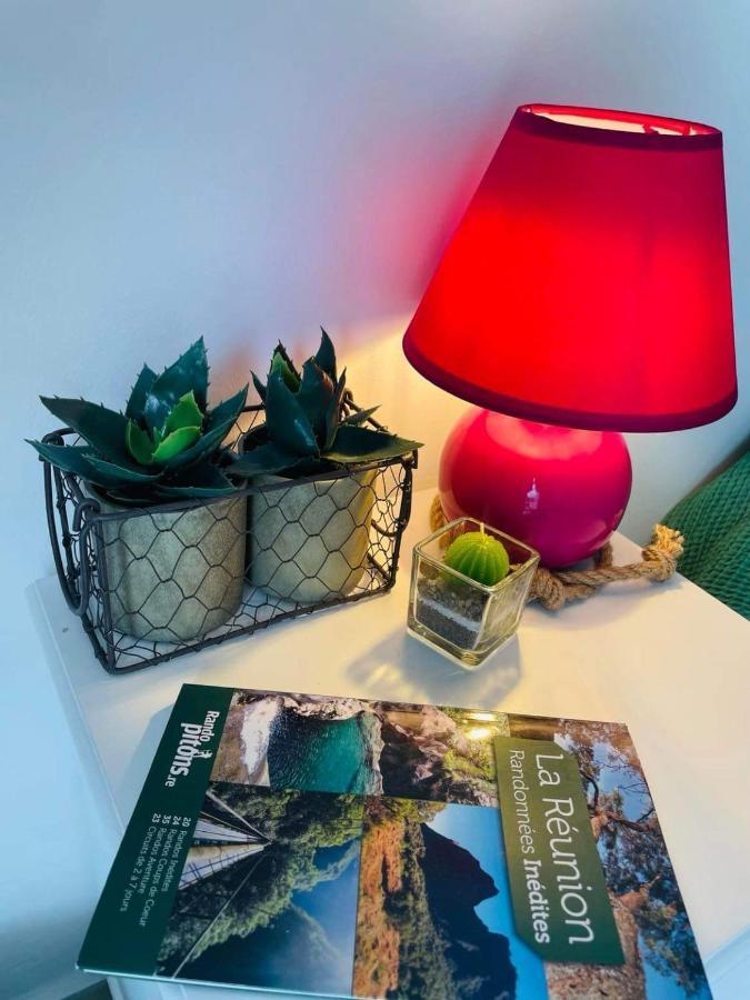 L'Est-Capade Bed & Breakfast Saint-Andre Ngoại thất bức ảnh